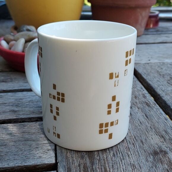 Starbucks 2014 Holiday Gold Tree Pixels Mug - Picture 4 of 5